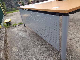 Rohovy psaci kancelarsky stul - 7