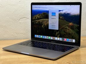 MacBook Pro 13” 2017 CTO /8GB RAM/i5/256GB SSD/ Záruka - 7