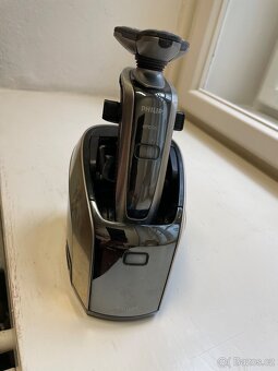 Holící strojek Philips Arcitec - 7
