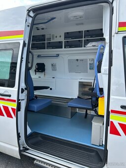 VW T6.1 - 2.0 TDI Sanitní vůz DSG - 7