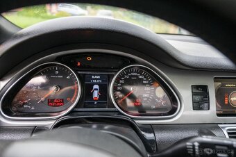 Audi Q7 3 tdi S line. - 7