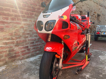 Kawasaki ZX7R, TOP stav, Prohlédněte foto. - 7