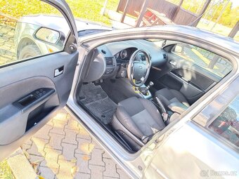 Ford Mondeo Mk3 - 7
