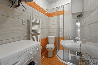 Pronájem rodinného domu s dvorem v Únanově, RD 2+1 Únanov - 7