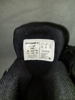 Prodám lední brusle, vel. 40 (25,5 cm) - 7