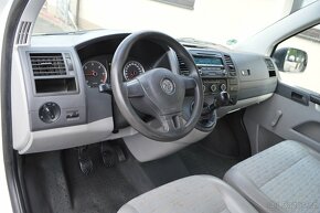 VW Transporter T5 2.0Tdi r.v.2012 9 míst - 7