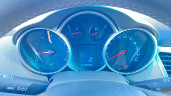 chevrolet cruze - 7
