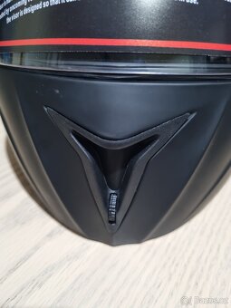 Přilba na motorku / elektrokolobežku - 7