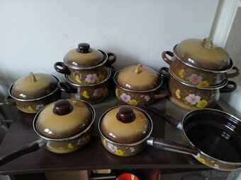 SMALTOVANE RETRO HRNCE-VELKA SADA - 7