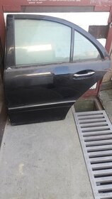 Mercedes w203 sedan nárazník s chromovou lištou používaný - 7