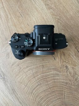 Sony A7III tělo - 7