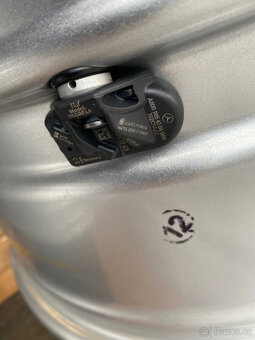 18 alu org. Mercedes 5x112 mm + TPMS nové - 7