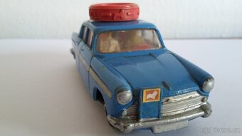 Starý model Corgi Toys Austin A 60 autoškola - 7
