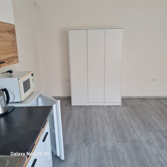 Garsoniera ve Straznici - 7