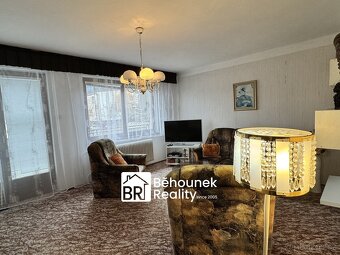 Dvougenerační RD s kanceláří, 2 x garáž, velká zahrada - Pra - 7