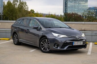 Toyota Avensis Combi 2.0 D-4D S S Business - 7