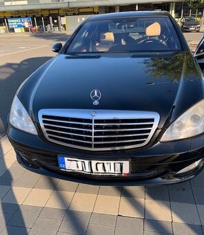 Mercedes-Benz S - 7