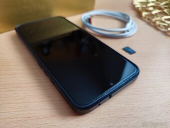 Xiaomi Redmi 9 + obal + napájecí kabel + SD karta - 7