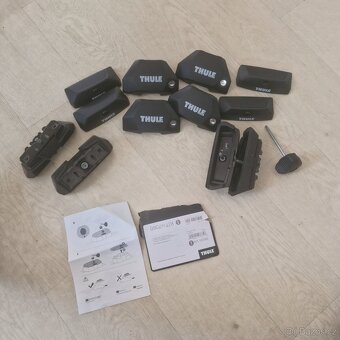 Thule patky 7107 + Thule týče 7113+ Thule 7060 kit - 7