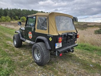 Jeep Wrangler YJ - 7