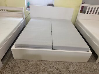 Bílá postel-letiště IKEA MALM 180x200 komplet - 7