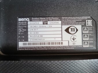 ASUS 4K VivoBook VM590U, model U555UB + 24" monitor Benq - 7