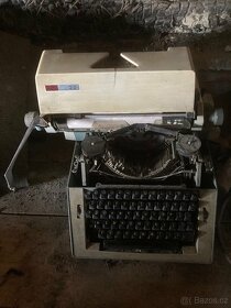 Stary psaci stroj - 7