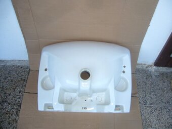 Umyvadla, WC mísy - 7