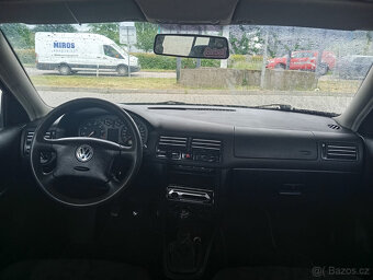 Volkswagen Golf IV 1.6 benzin - 7