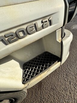 Dobrý den, prodám Iveco eurocargo 120e21 12T Objem 5.880, vy - 7