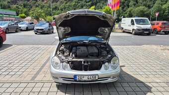 Mercedes-Benz W211 E270 CDI 130 kW Avantgarde, automat - 7