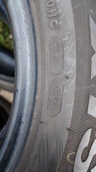 Prodám krásné zimní pneu Maxxis 215/65 R16C - 7