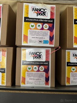 Stylová barevná papírová stylová výplň balíky a darky - 7