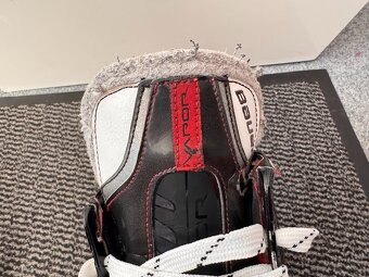BRUSLE BAUER VAPOR APX2, vel. 45/9,5 - 7