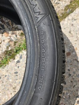 Zimní pneumatiky 235/45 R18 Dunlop - 7