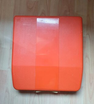 Kufříkový psací stroj Chevron - 7