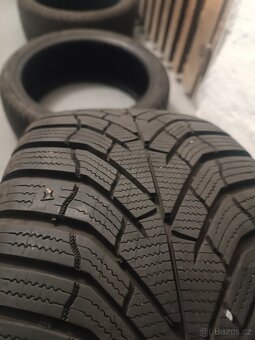 Zimní pneumatiky Kumho WinterCraft WP52 225/40/18 92W - 7