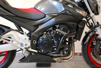 Suzuki GSR 600 Limitovaná Edice - krásný stav,původ ČR - 7