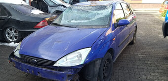 Ford Focus mkI použité díly z tohoto vozu - 7