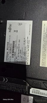 Notebook Fujitsu - 7