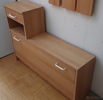 Věšák s botníkem - 7