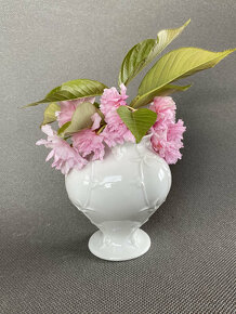 Royal Dux Malá váza s plastickým dekorem - 7