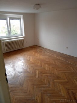RD Lanžhot, velká zahrada, dvougenerační bydlení - 7