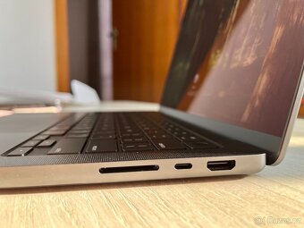 Apple MacBook Pro 14" M4 MAX | 36GB | 1TB SSD | ZÁRUKA 2028 - 7