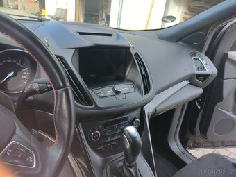 Ford Kuga ST-line 2,0 Tdci 132 kw 2018 powerschift - 7
