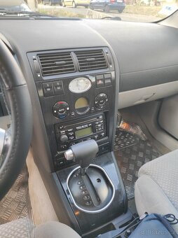 Ford Mondeo 2.0l - 7