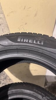 Zimní pneu 235/50/19 Pirelli All Season - 7