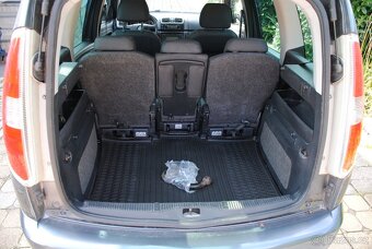 Škoda Roomster 1.2 51kW - climatronic - výhřev sedadel - 7