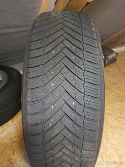 BMW alu kola, zimní pneu 195/65R15 - 7