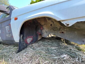 Škoda favorit kastle s rámem - 7